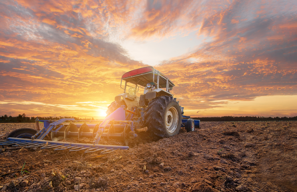 Agricultural,Tractors,Working,Cultivating,Preparing,Planting,Area,,Machinery,,Buoys,,Saving