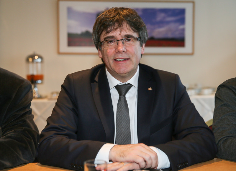 Carles Puigdemont recouvre provisoirement son immunité d’eurodéputé
