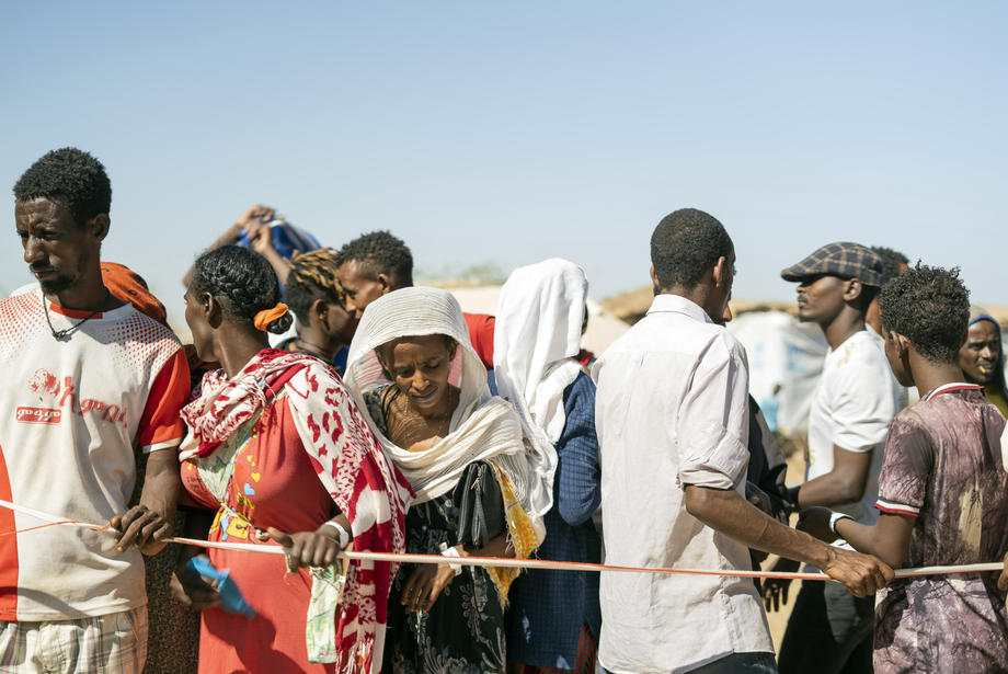 Ethiopian refugees flee to Sudan