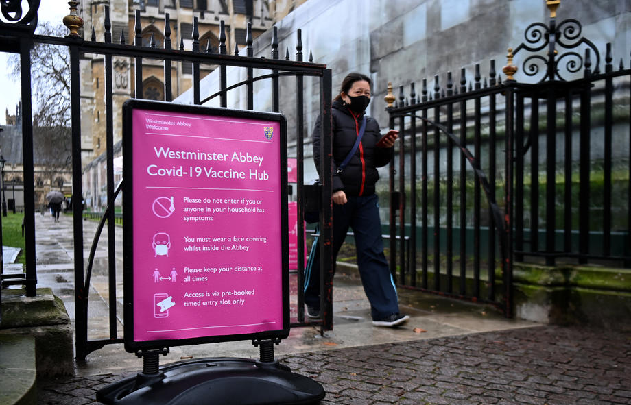 Westminster Abbey opens its dopors as vaccination centre in London
