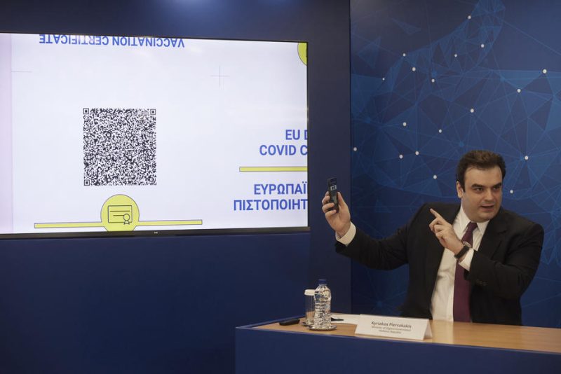 Sept États membres commencent à distribuer le certificat européen Covid-19
