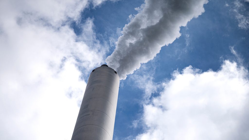 epa09298476 A pilot plant for CO2 capture is inaugurated at Amager Bakke in Copenhagen, Denmark, 24 June 2021. The goal is to be able to capture 500,000 tonnes of CO2 from the waste-to-energy power plant Amager Bakke&rsquo;s emissions by 2025.  EPA-EFE/Ida Guldbaek Arentsen  DENMARK OUT