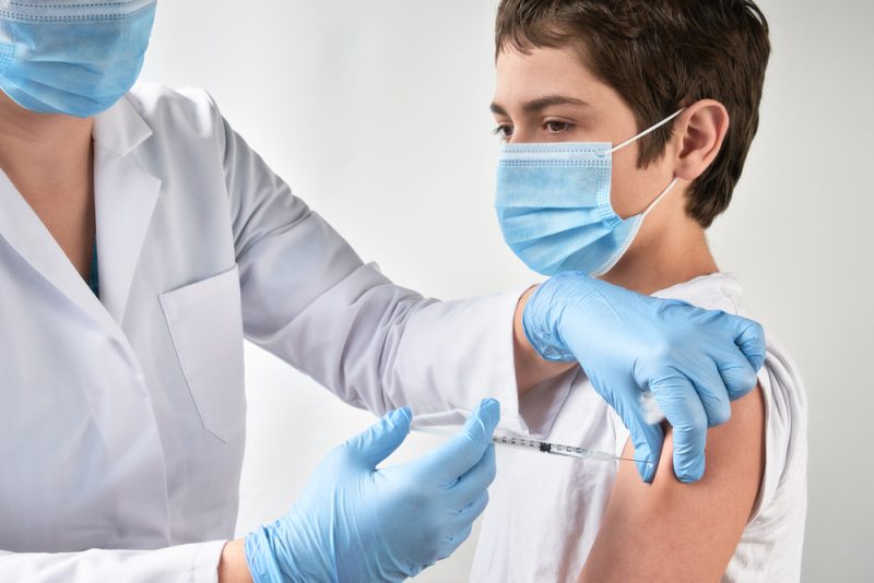 L'EMA approuve un deuxième vaccin pour les enfants âgés de 12 à 17 ans dans l'UE