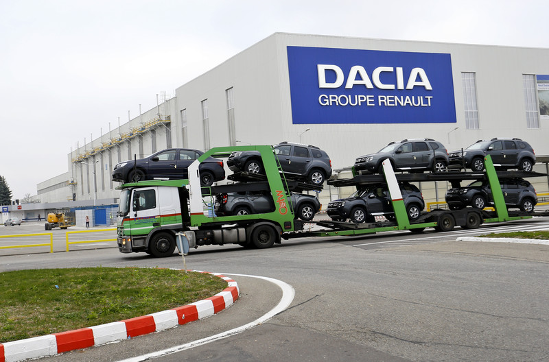 Climat : le plan européen menacerait 150 000 emplois en France dans l’automobile, estime la filière