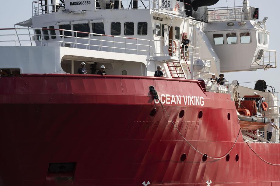 Rescue ship Ocean Viking arrives in Pozzallo, Italy