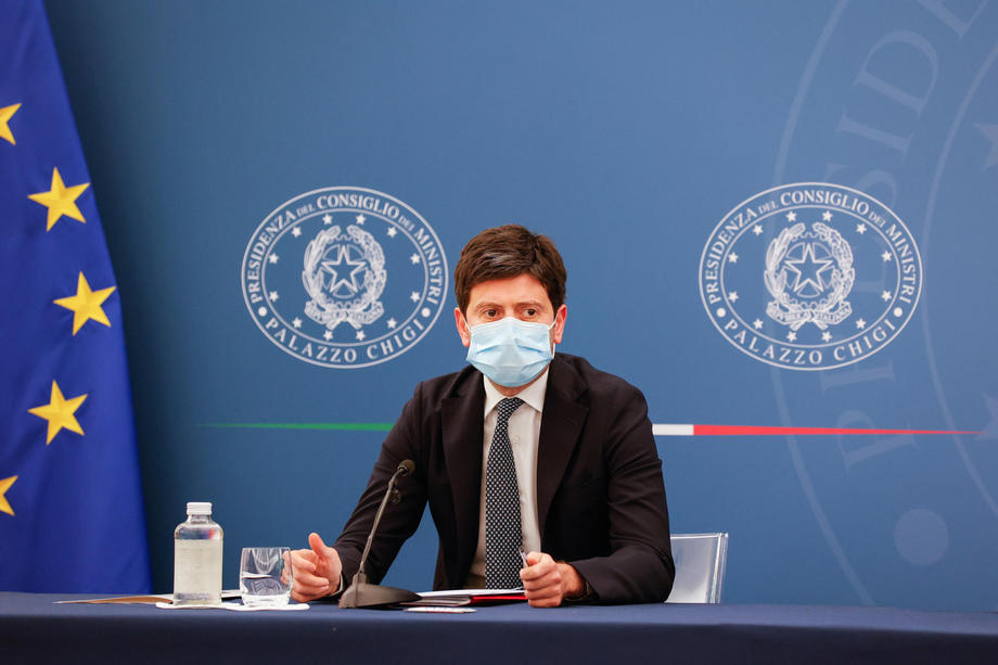 Draghi, Italian people continue to be vaccinated, it is admirable