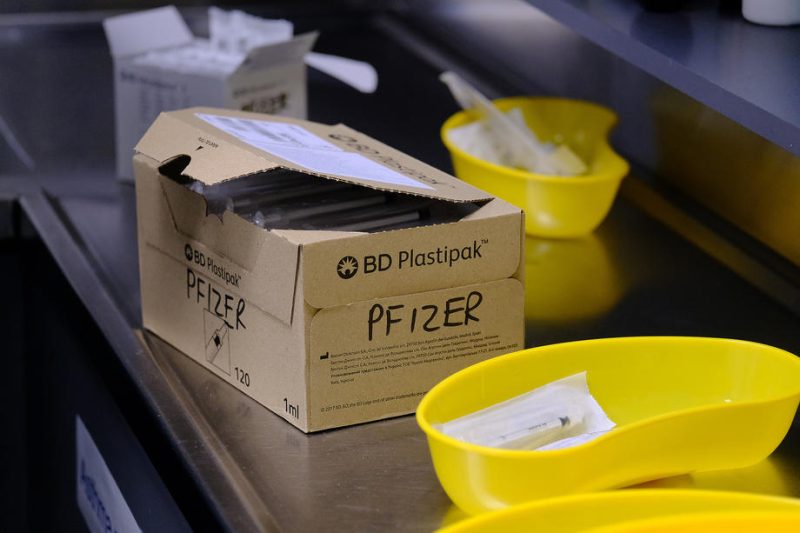 Covid : Pfizer/BioNTech va demander l’autorisation pour une 3e dose de vaccin