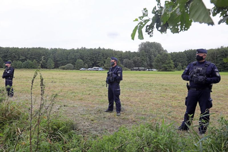 Migrants à la frontière polono-biélorusse : une personne en danger de mort