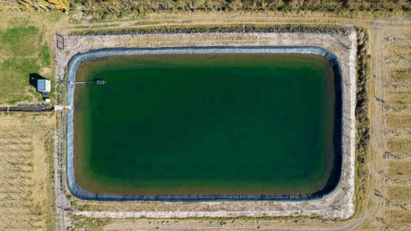La "guerre de l'eau", dossier explosif au niveau français et européen