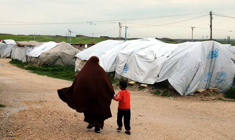 La CEDH appelée à trancher sur le rapatriement des femmes et enfants de jihadistes