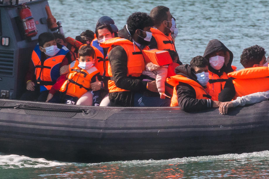 Migrants continue to arrive along Britain&rsquo;s coast seeking asylum