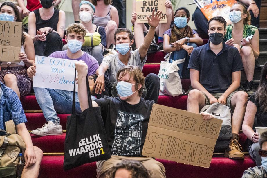 Protest march in Groningen about shortage of student housing