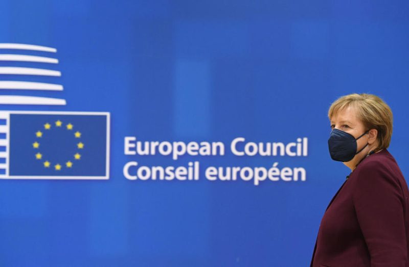 Les Européens rendent hommage à l'esprit de compromis d'Angela Merkel