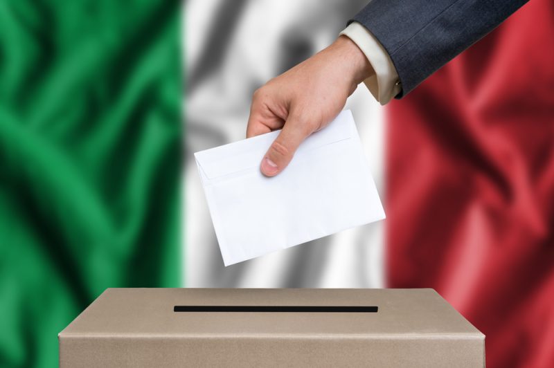 Les plus grandes villes italiennes se rendent aux urnes pour les élections municipales