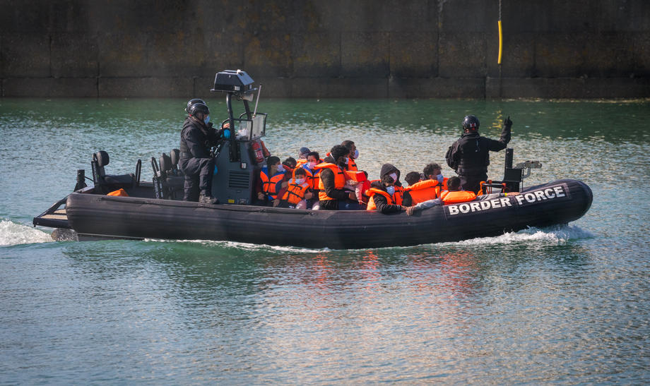 Migrants continue to arrive along Britain&rsquo;s coast seeking asylum