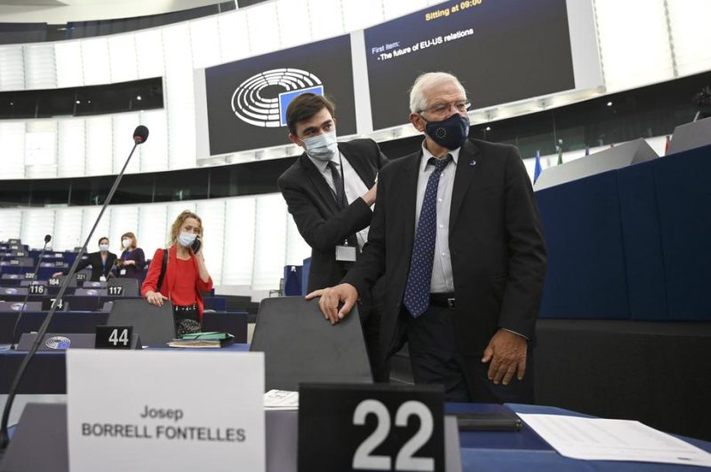 Relations US/EU : les eurodéputés soulignent la nécessité d’une autonomie stratégique