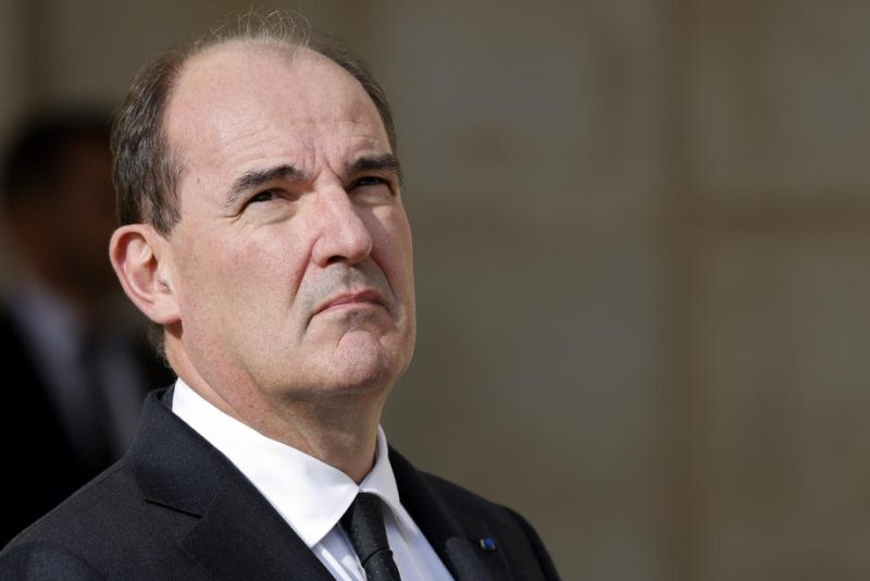 Jean Castex à la rencontre du pape, au milieu d'une tempête pour l'Eglise de France