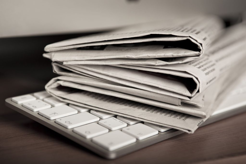media online
