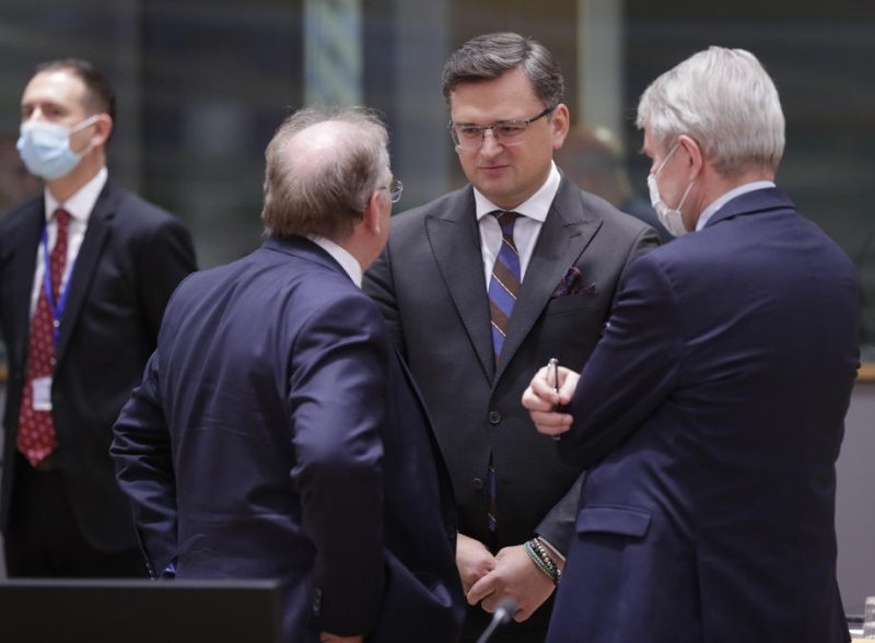 Crise biélorusse : l’UE et l’OTAN s’inquiètent du renforcement des capacités militaires de la Russie en Ukraine