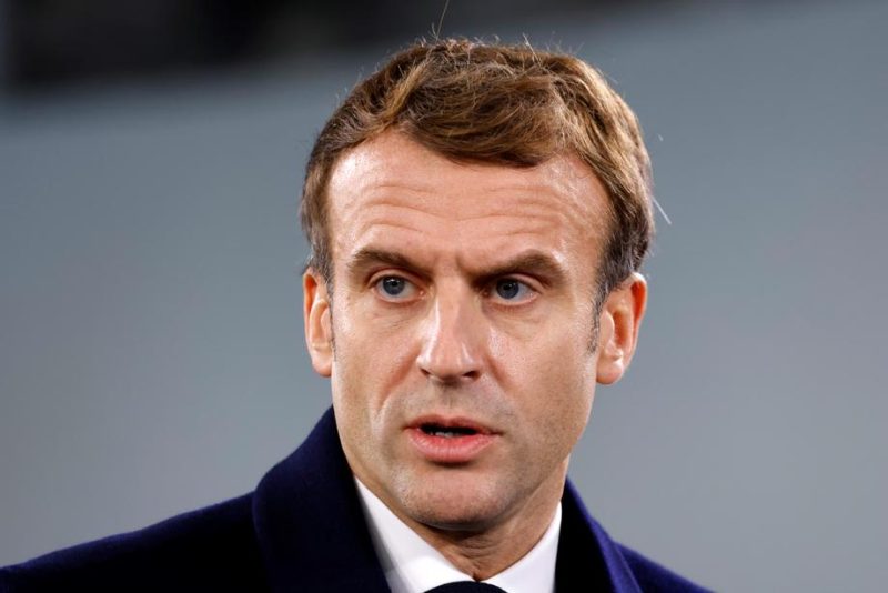 Naufrage de migrants : « la France ne laissera pas la Manche devenir un cimetière », affirme Macron