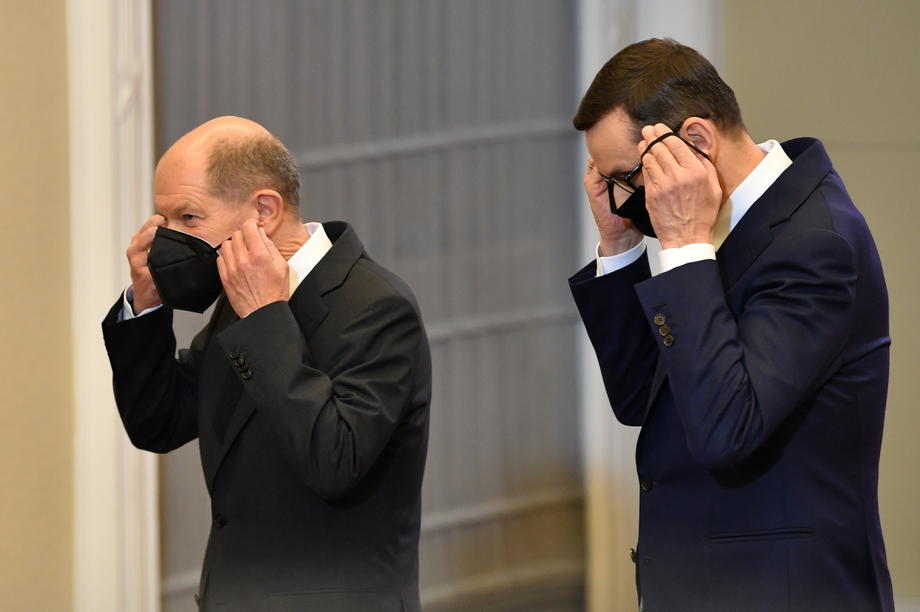 German Chancellor Olaf Scholz travels to Poland