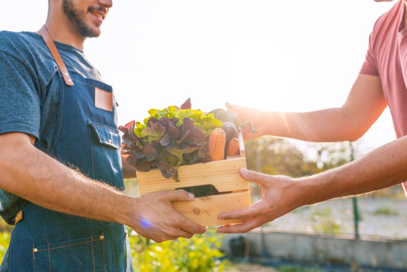Les consommateurs français auraient retrouvé confiance dans leurs agriculteurs, selon un sondage