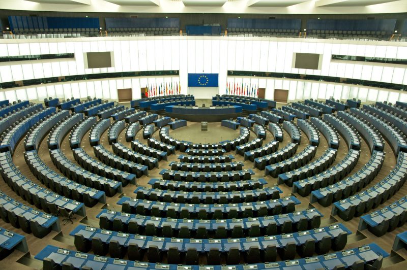 Le DSA croule sous les amendements avant le vote clé au Parlement européen