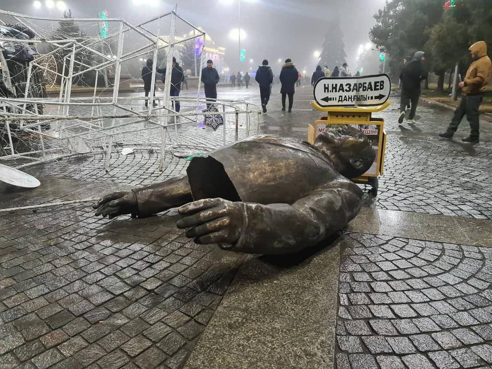Nazarbayev monument