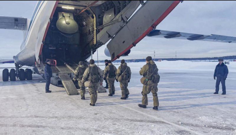 La Russie envoie des militaires au Kazakhstan pour réprimer un soulèvement antigouvernemental
