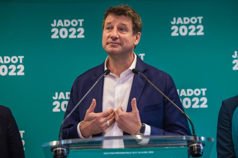 « Ce sera le chaos si nous ne gouvernons pas », tonne Jadot à Strasbourg