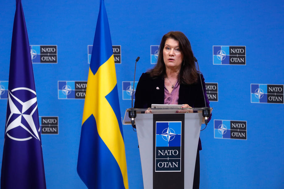 Sweden, Finland FMs at NATO