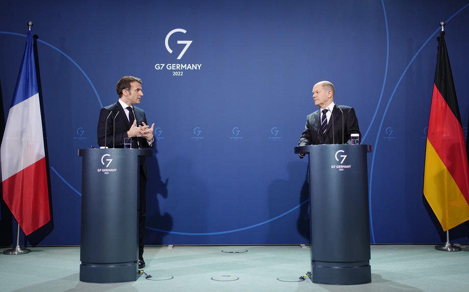 Macron and Scholz meet in Berlin