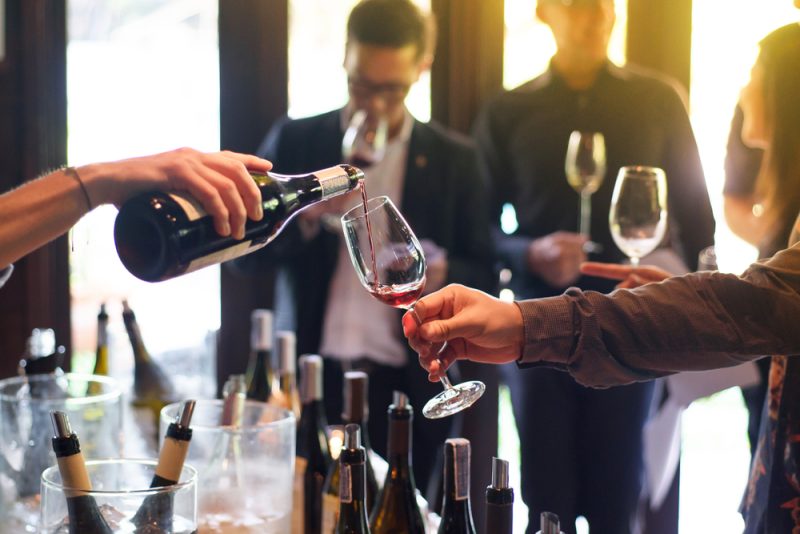 Lutte contre le cancer : les députés européens divisés sur l’alcool