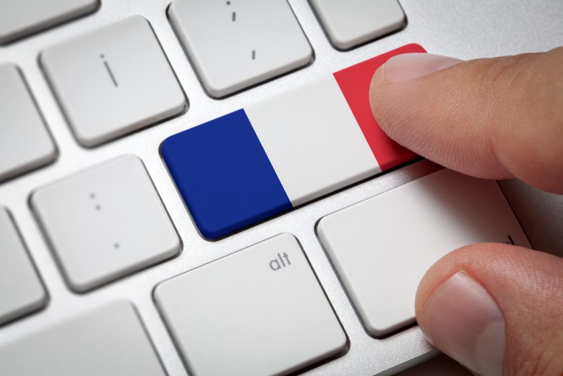 La société civile appelle les candidats à la présidentielle à s'emparer des enjeux du numérique