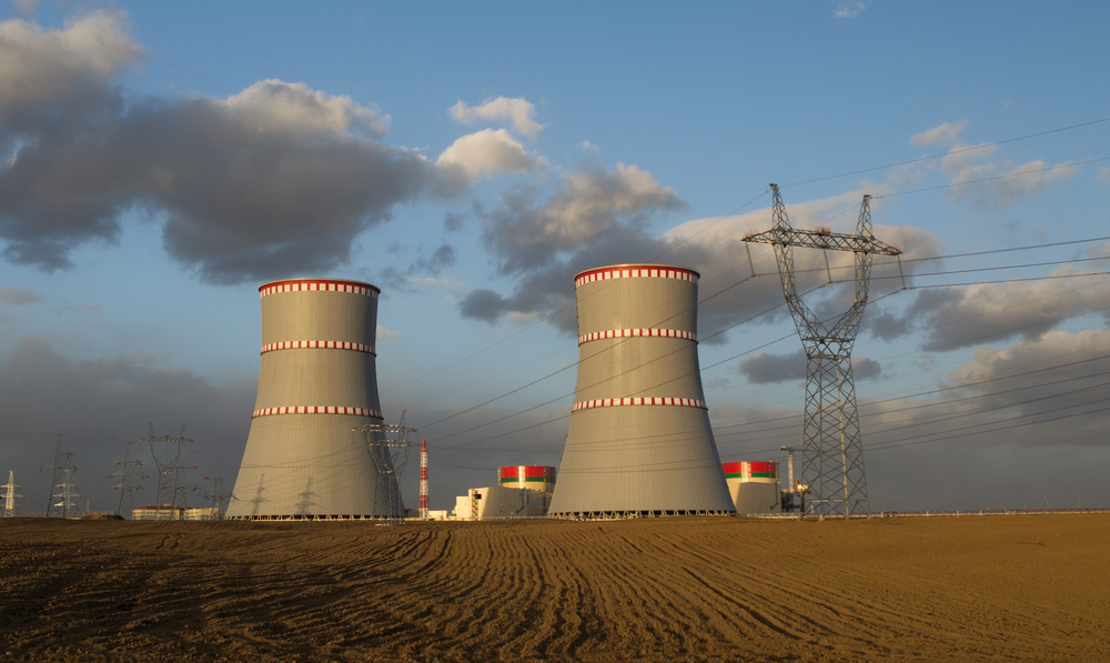 Nuclear,Power,Plant,Cooling,Towers