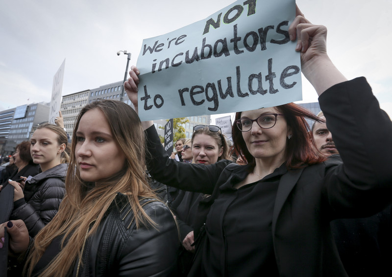 Différences entre l’Europe de l’Est et de l’Ouest en matière de contraception