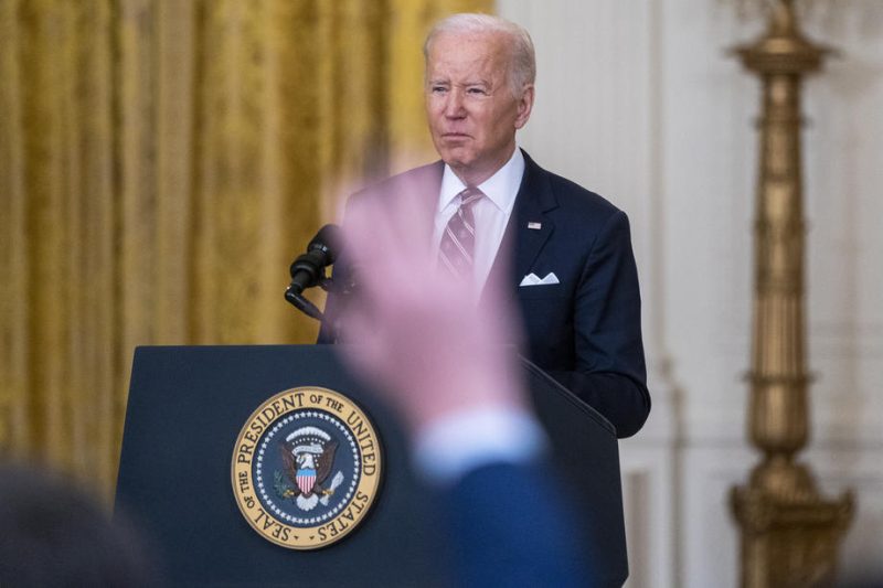 Washington annonce des sanctions qui coupent la Russie des financements occidentaux