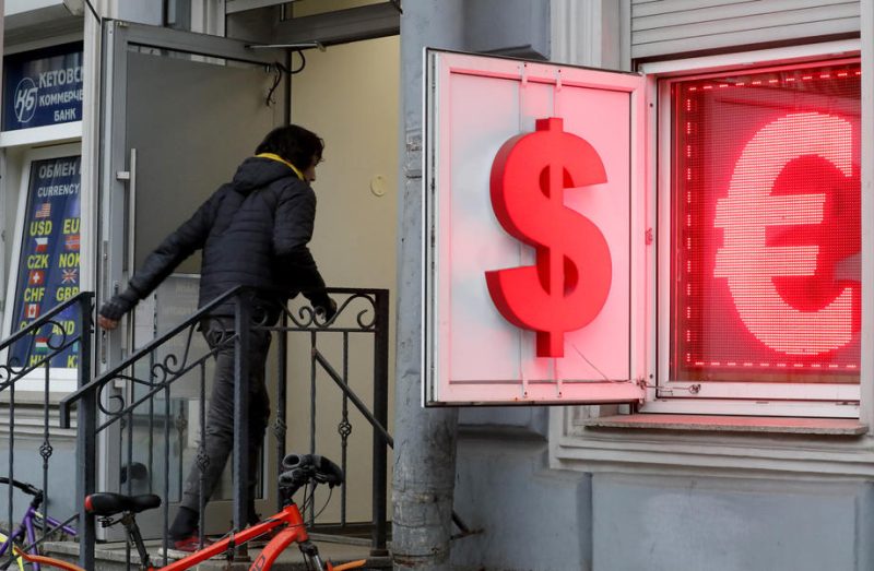 La Russie adopte une liste de pays « ennemis » auxquels elle paiera ses dettes en roubles