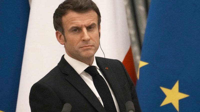 La guerre en Ukraine marque un « changement d’époque » pour l’Europe, selon Emmanuel Macron