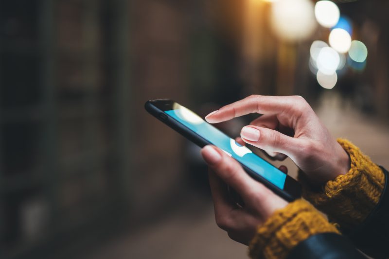 L'UE veut démoder la « fast fashion » et faire durer les smartphones