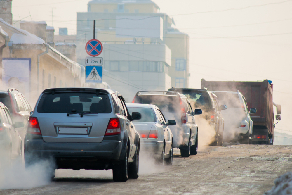 Cars,On,An,Ice,City,Winter,Road