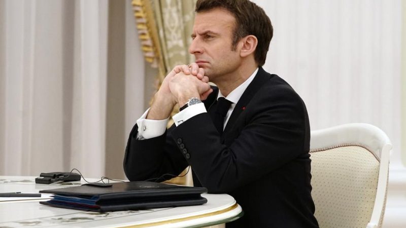 Emmanuel Macron officialise enfin sa candidature à la présidentielle
