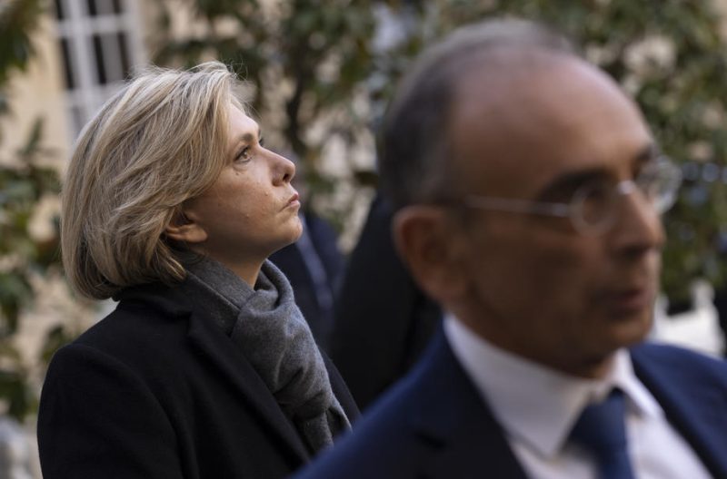 Les oppositions se projettent dans les législatives