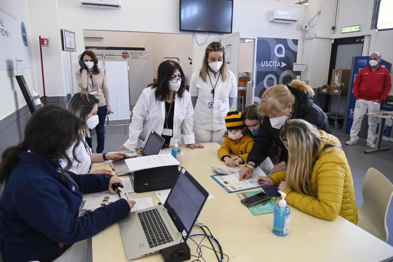 Les restrictions de voyage liées à la Covid sont allégées pour les Ukrainiens