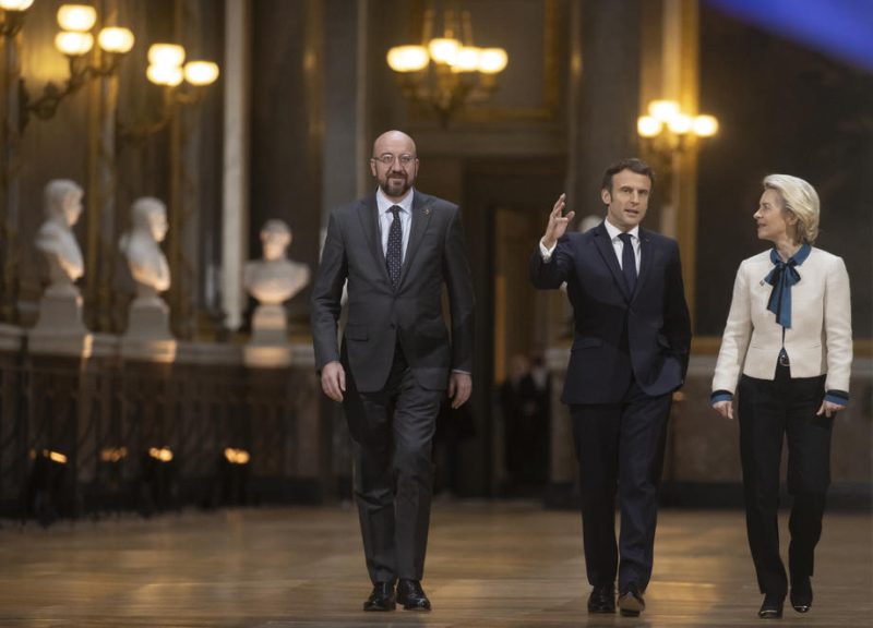 Avec la guerre à sa porte, l’UE accepte de prendre des mesures en matière de défense