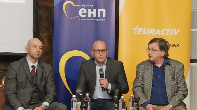 Guerre d’Ukraine et Balkans : quand les autocrates se posent en garants de la stabilité