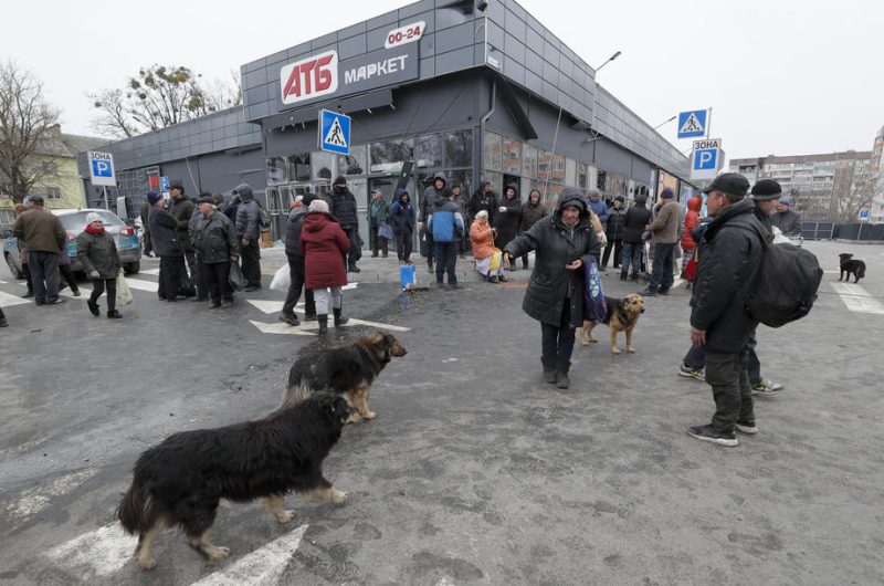 Ukraine : nouvelles sanctions contre Moscou, accusé d'avoir commis des « crimes de guerre »