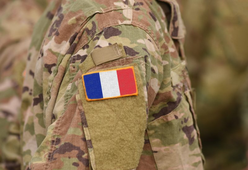 Le directeur du renseignement militaire français révoqué