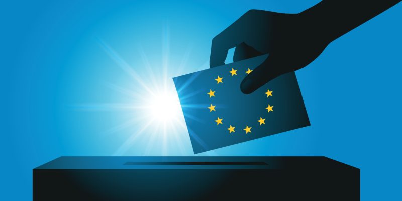 Toutes les bonnes choses vont par ... quatre ? Pourquoi il faut soutenir le nouveau projet d'acte électoral européen