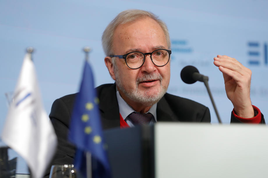 Werner Hoyer gives EIB Group&rsquo;s Annual Press Conference